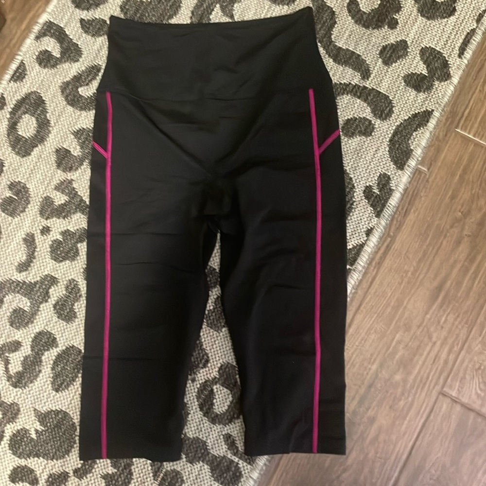 Spanx cropped leggings